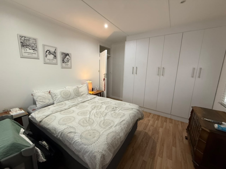 To Let 3 Bedroom Property for Rent in Bothasig Western Cape
